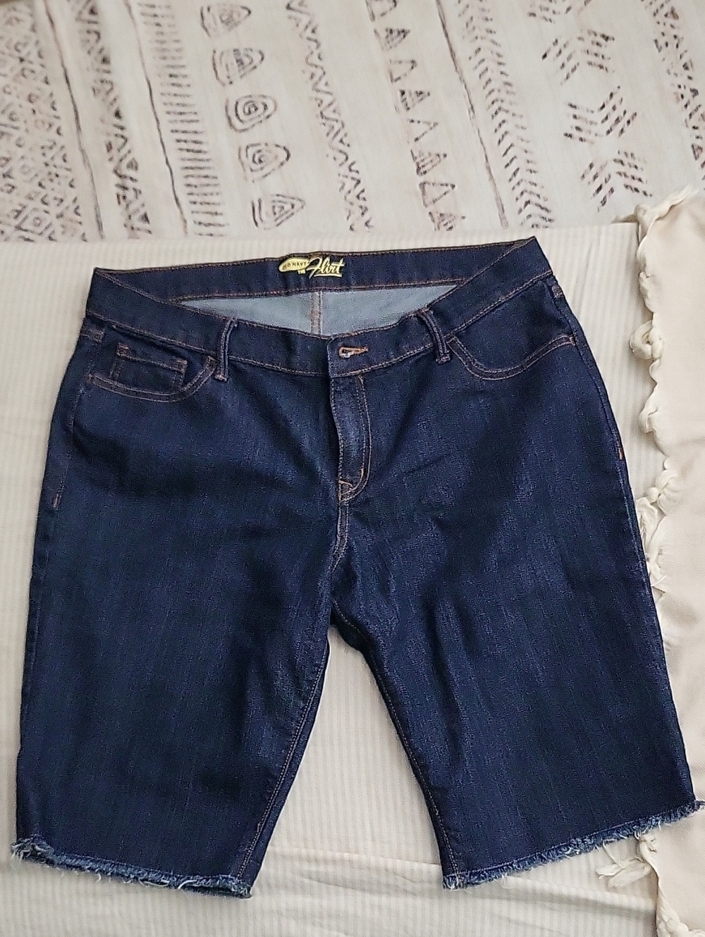 Old Navy Dark Blue Cropped Denim Bermuda Shorts